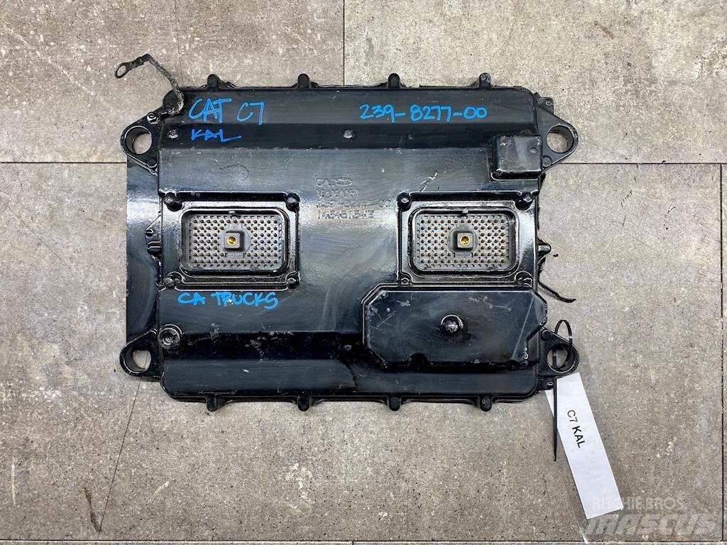 CAT C7 電子設備