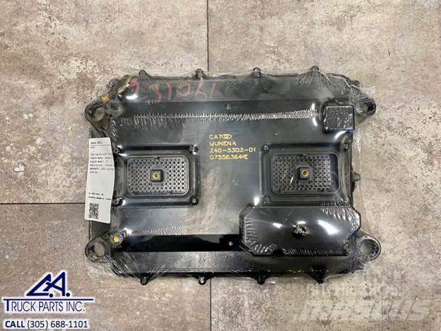 CAT C7 電子設備