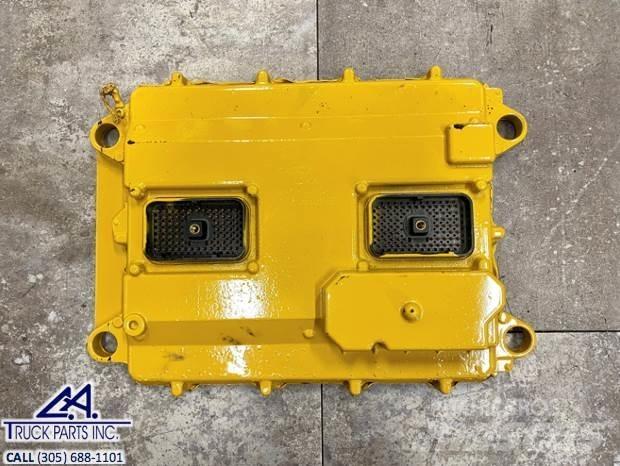 CAT C7 電子設備