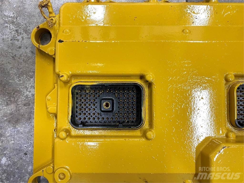 CAT C7 電子設備