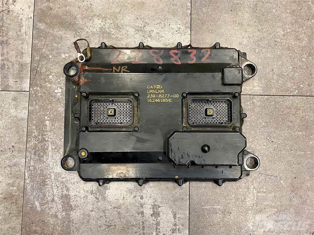 CAT C7 電子設備