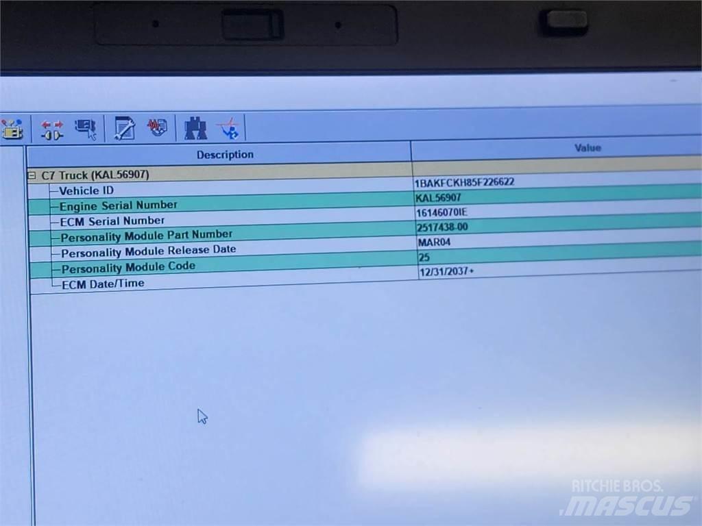 CAT C7 電子設備
