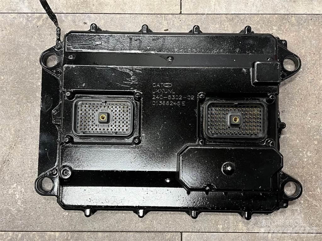 CAT C7 電子設備