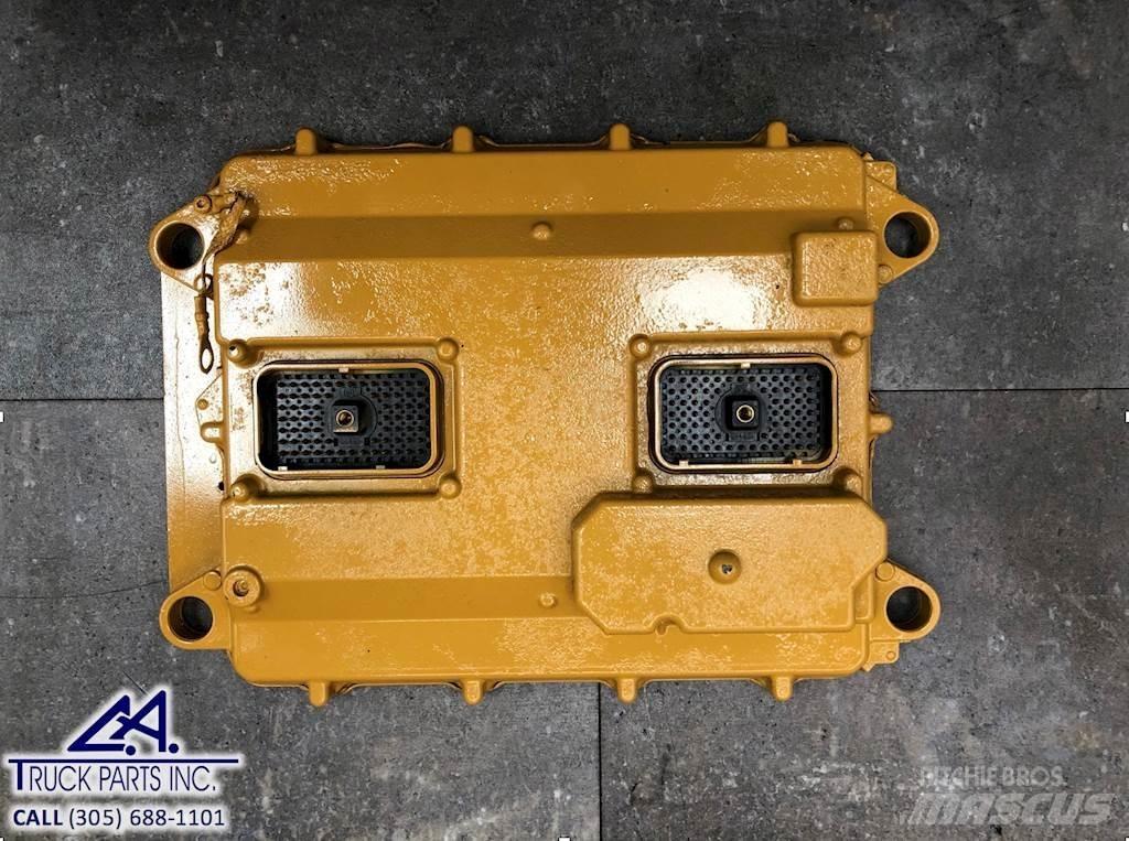 CAT C7 電子設備