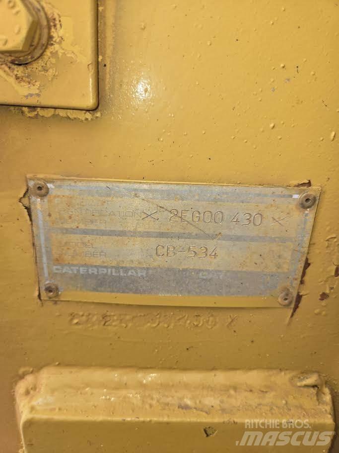 CAT CB-534 單輪滾壓機