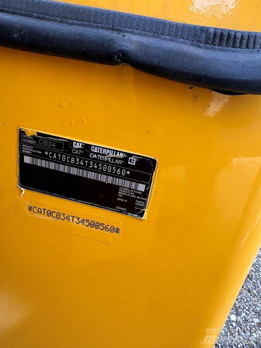 CAT CB34 瀝青攤舖機/鋪路機