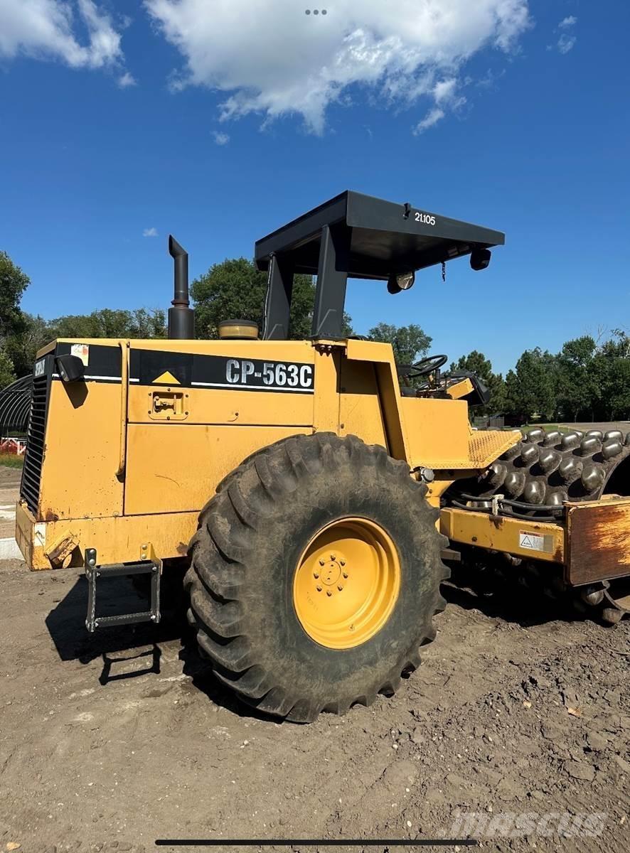 CAT CP563C 土壤壓實機