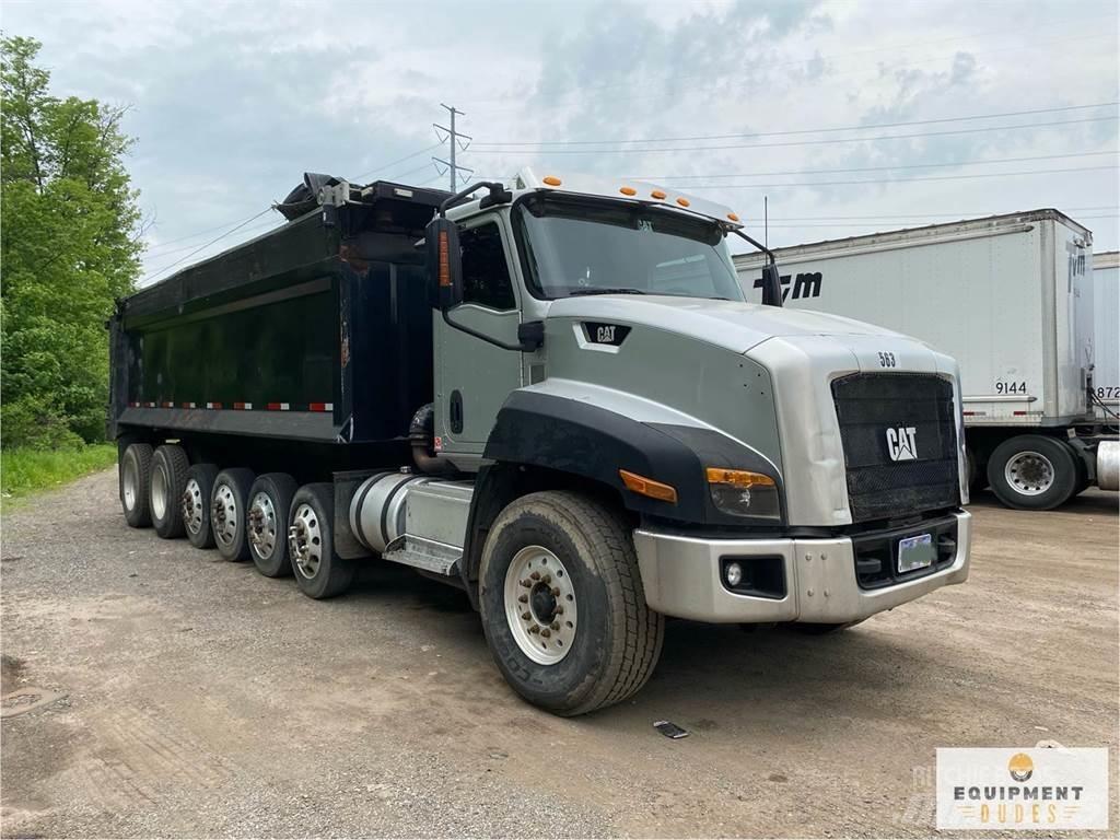 CAT CT660 傾卸式卡車