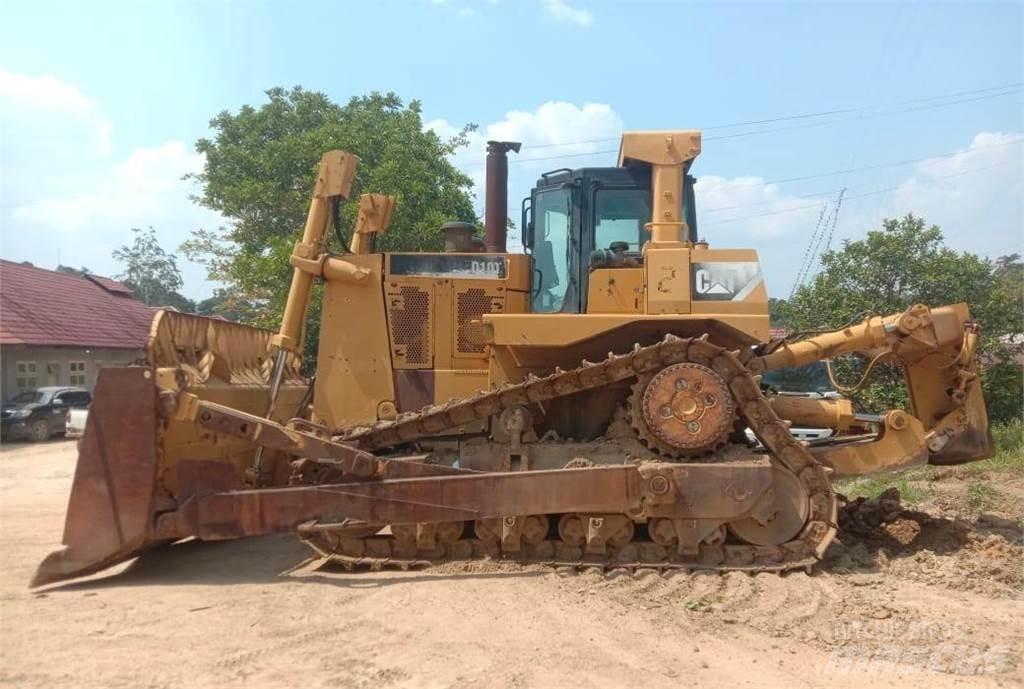 CAT D10T 履帶推土機
