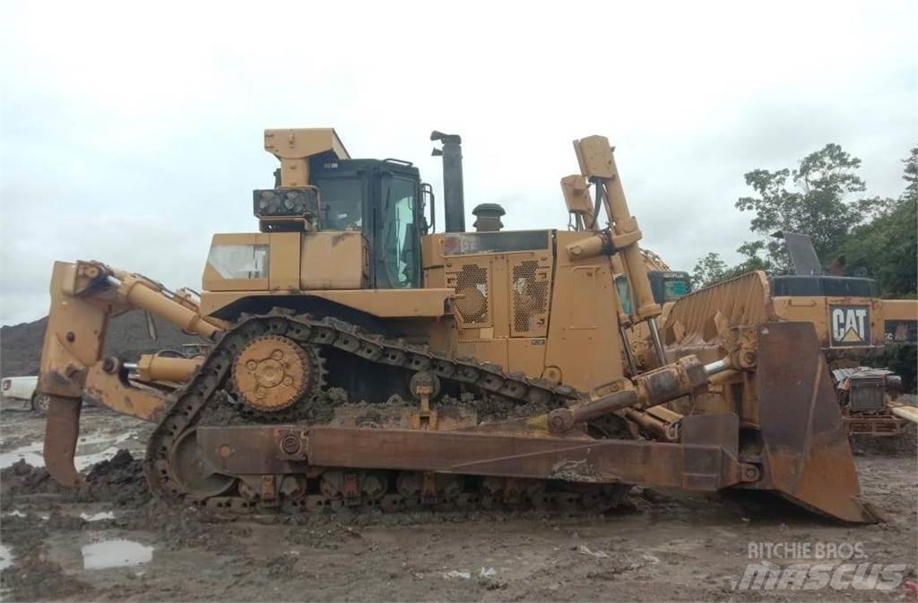 CAT D10T 履帶推土機