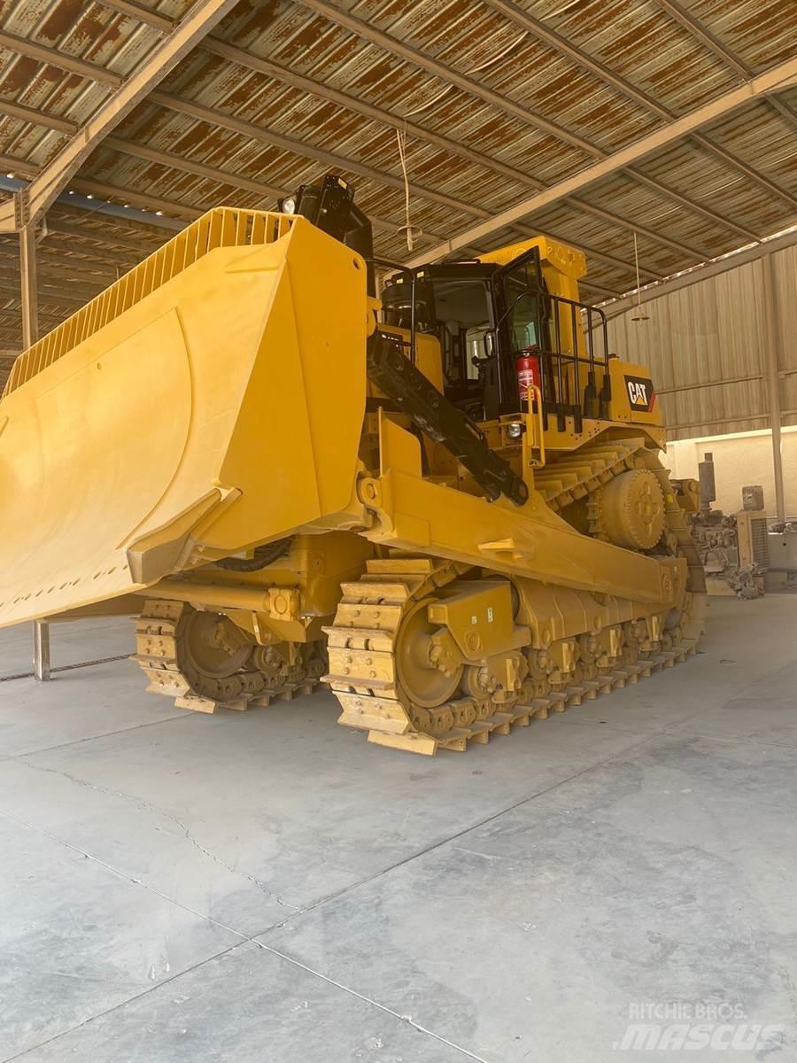 CAT D10T2 履帶推土機