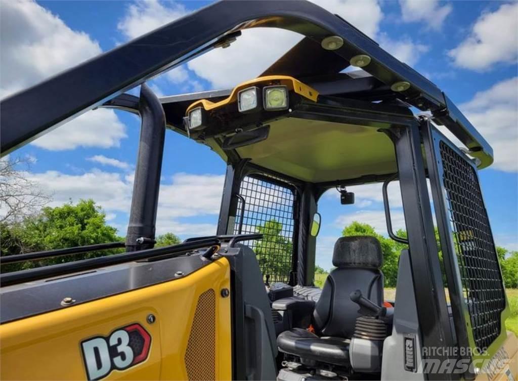 CAT D3 履帶推土機