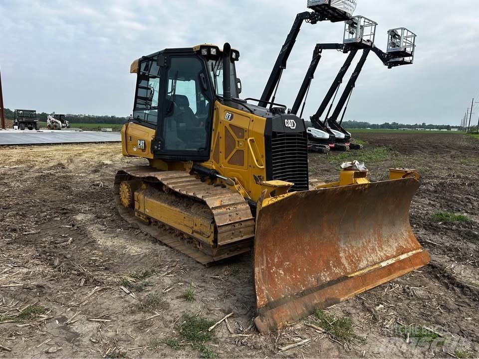 CAT D3 履帶推土機