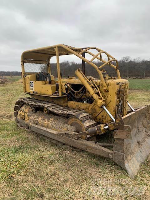 CAT D4D 履帶推土機