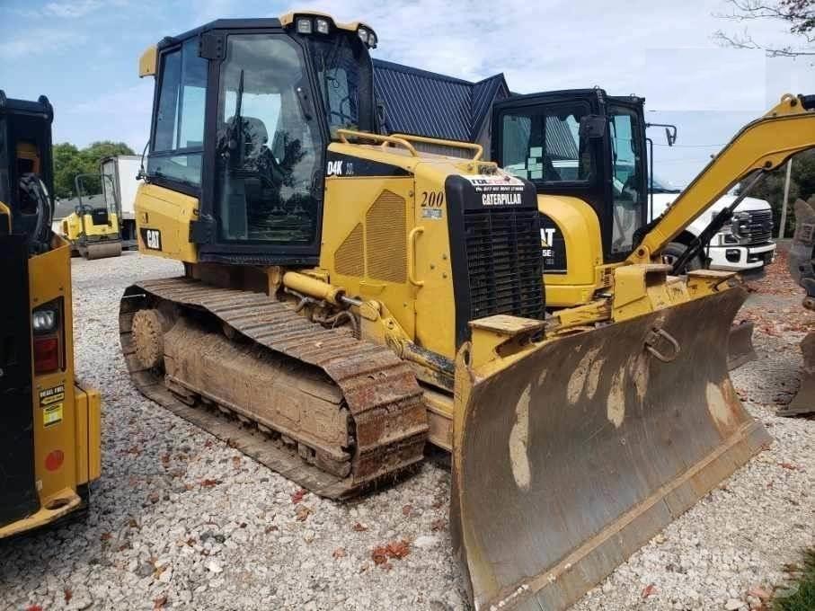 CAT D4K XL 履帶推土機