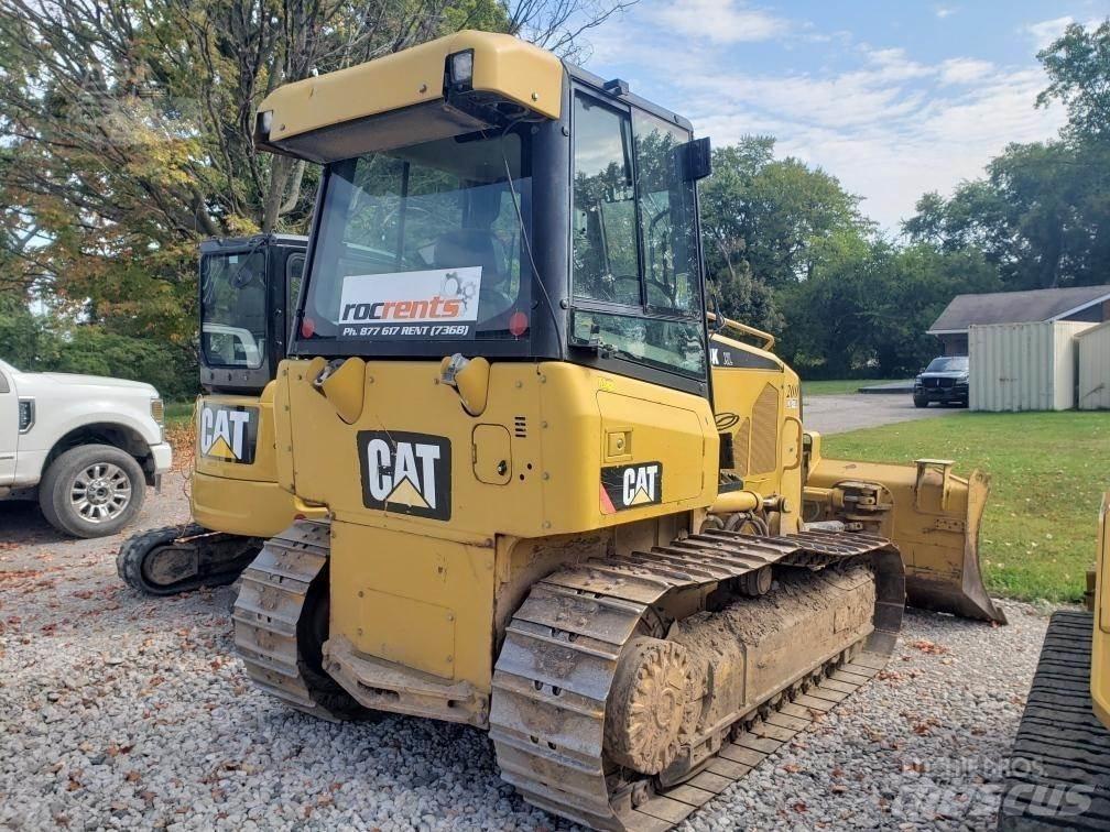 CAT D4K XL 履帶推土機