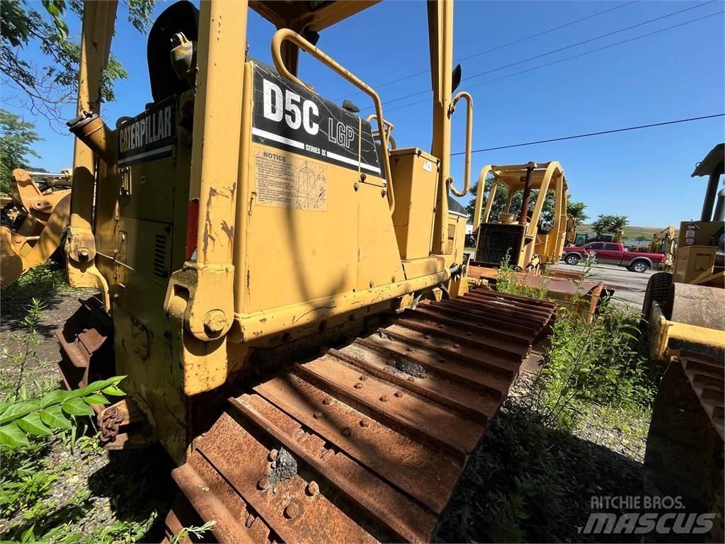 CAT D5C 履帶推土機