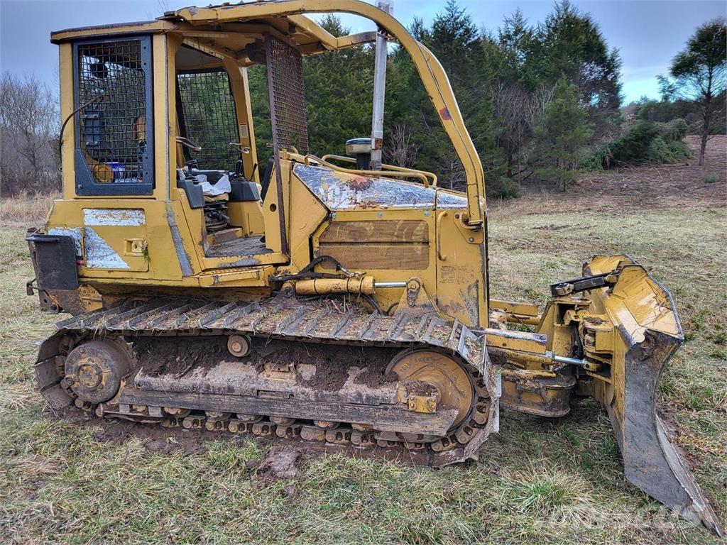 CAT D5G XL 履帶推土機