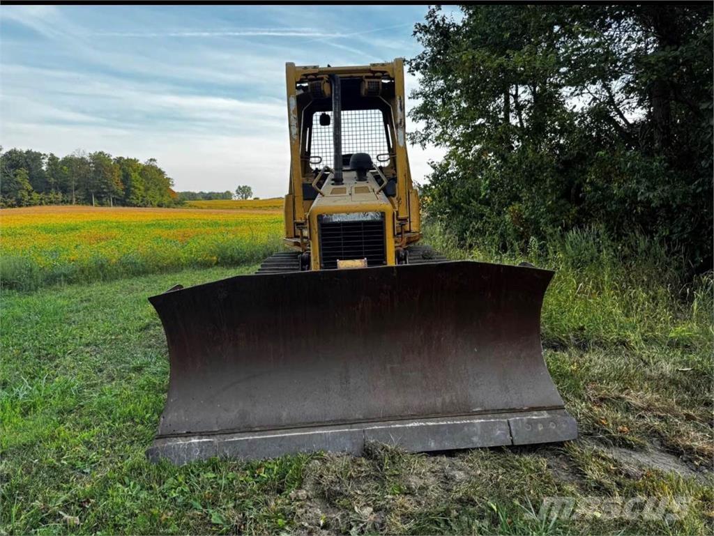 CAT D5G XL 履帶推土機