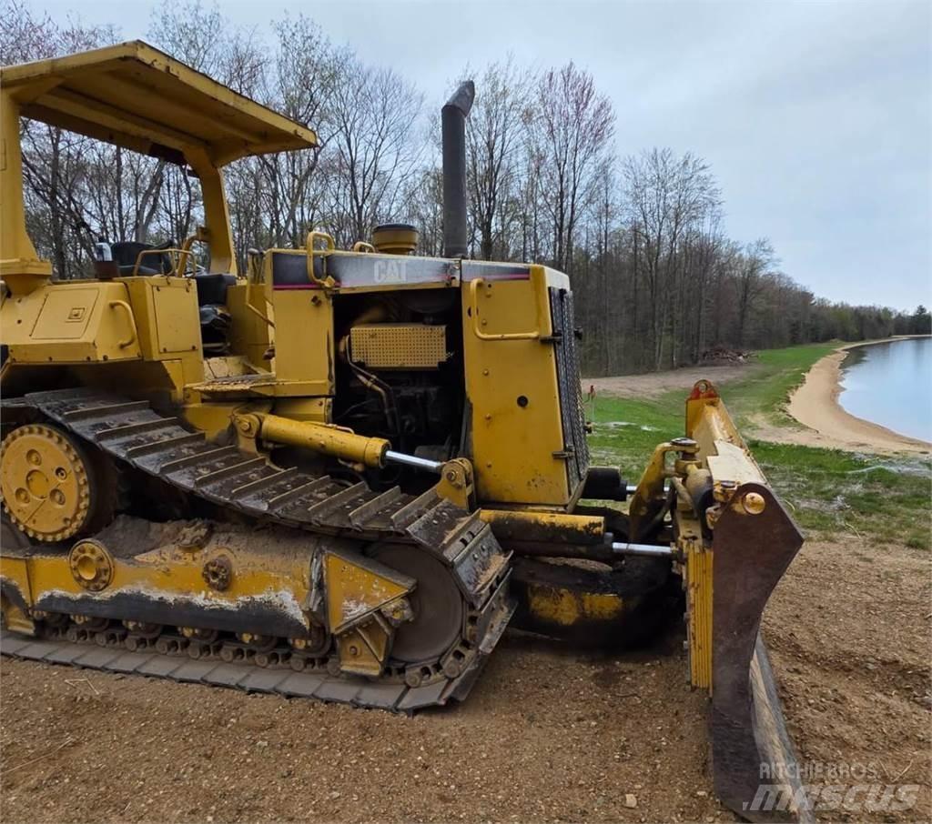 CAT D5H 履帶推土機