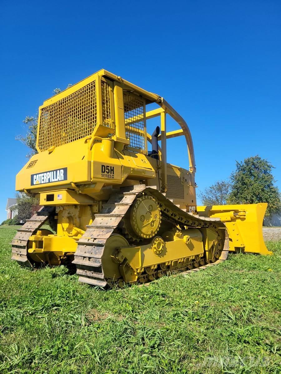 CAT D5H 履帶推土機