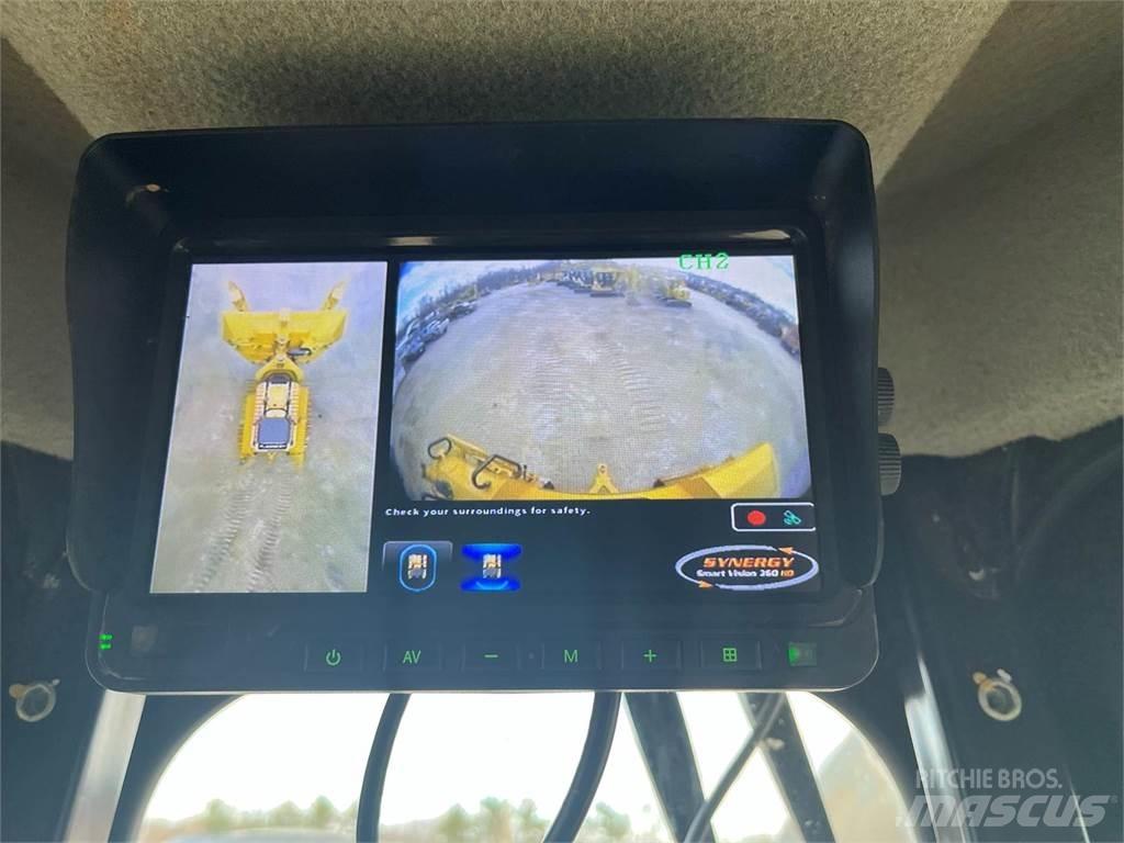 CAT D6 履帶推土機