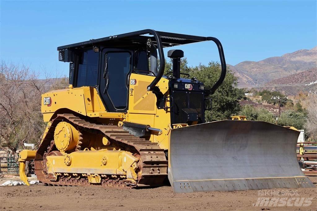 CAT D6 XL 履帶推土機