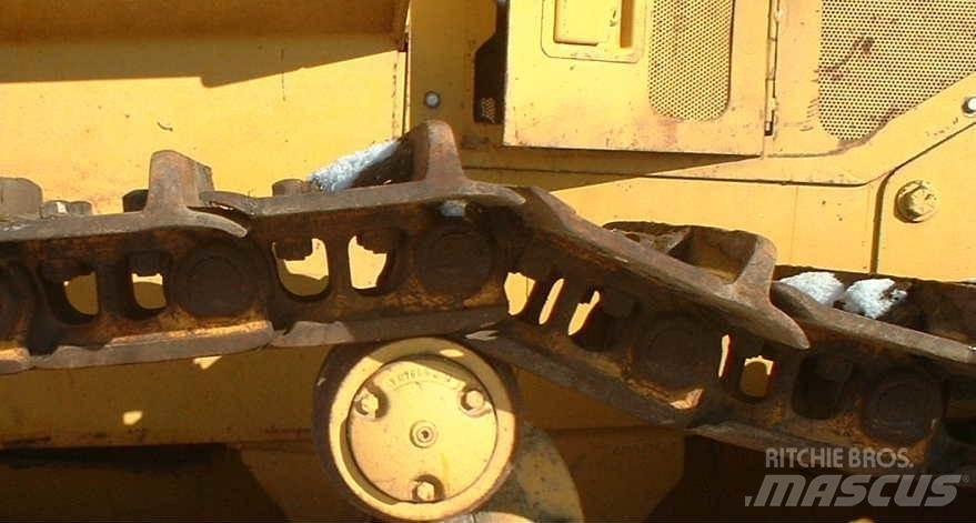 CAT D6C 履帶、鏈條和車盤
