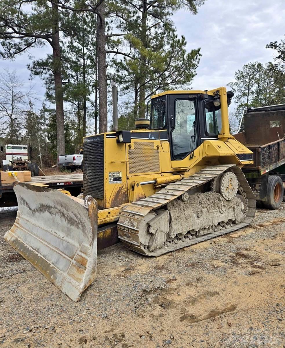 CAT D6M XL 履帶推土機