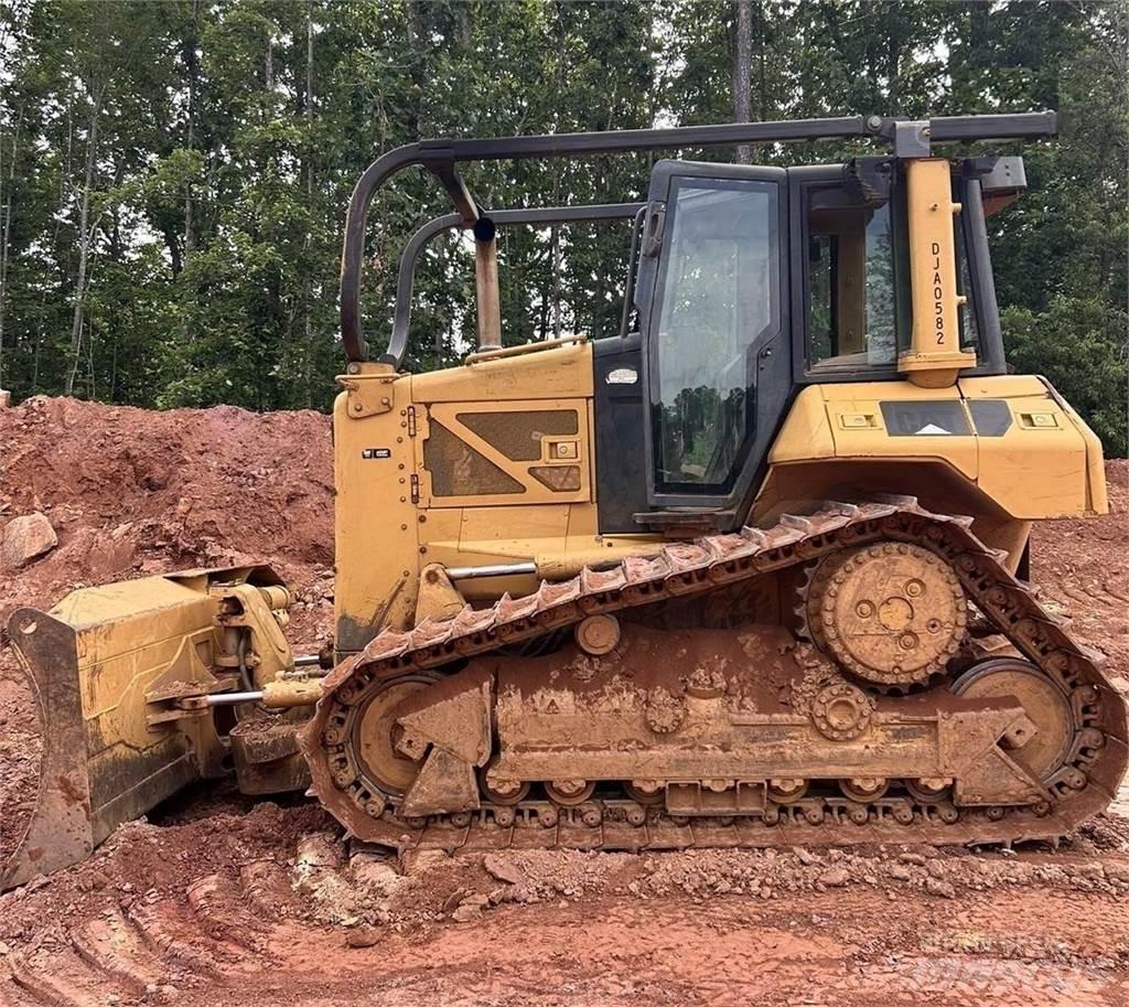CAT D6N XL 履帶推土機