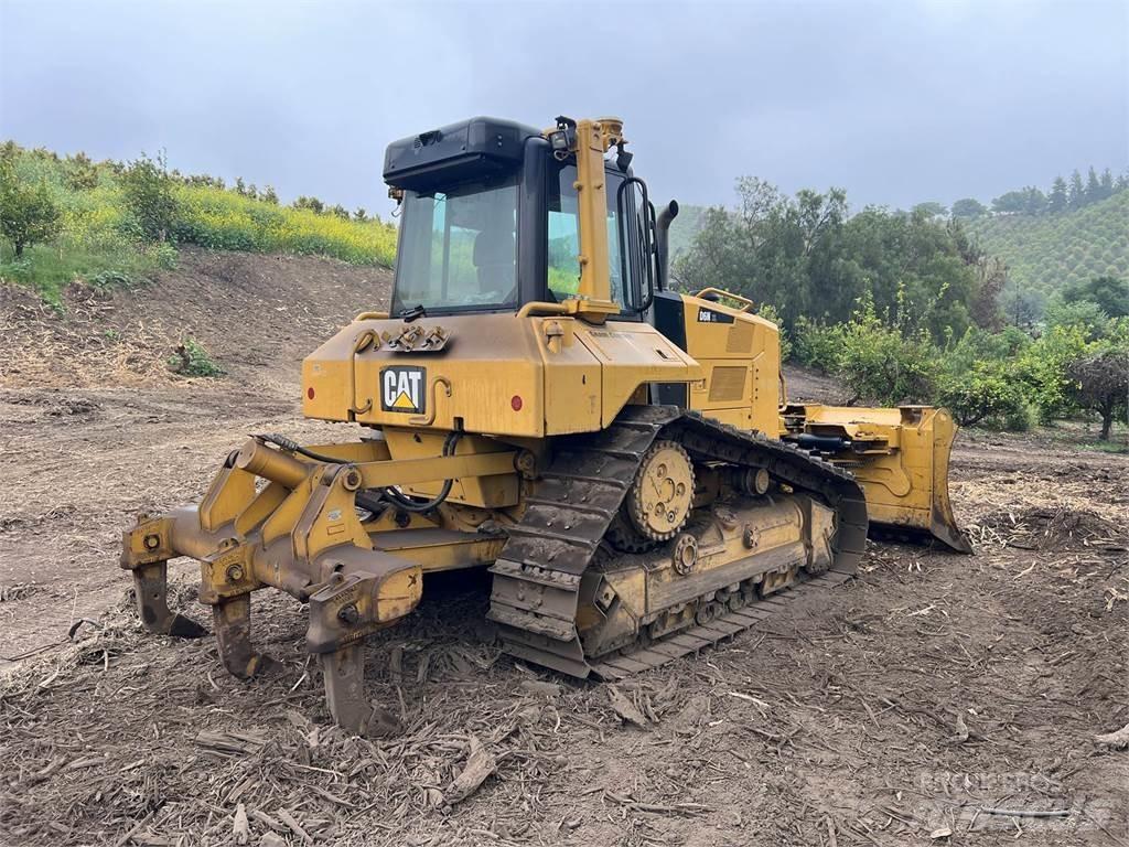 CAT D6N XL 履帶推土機