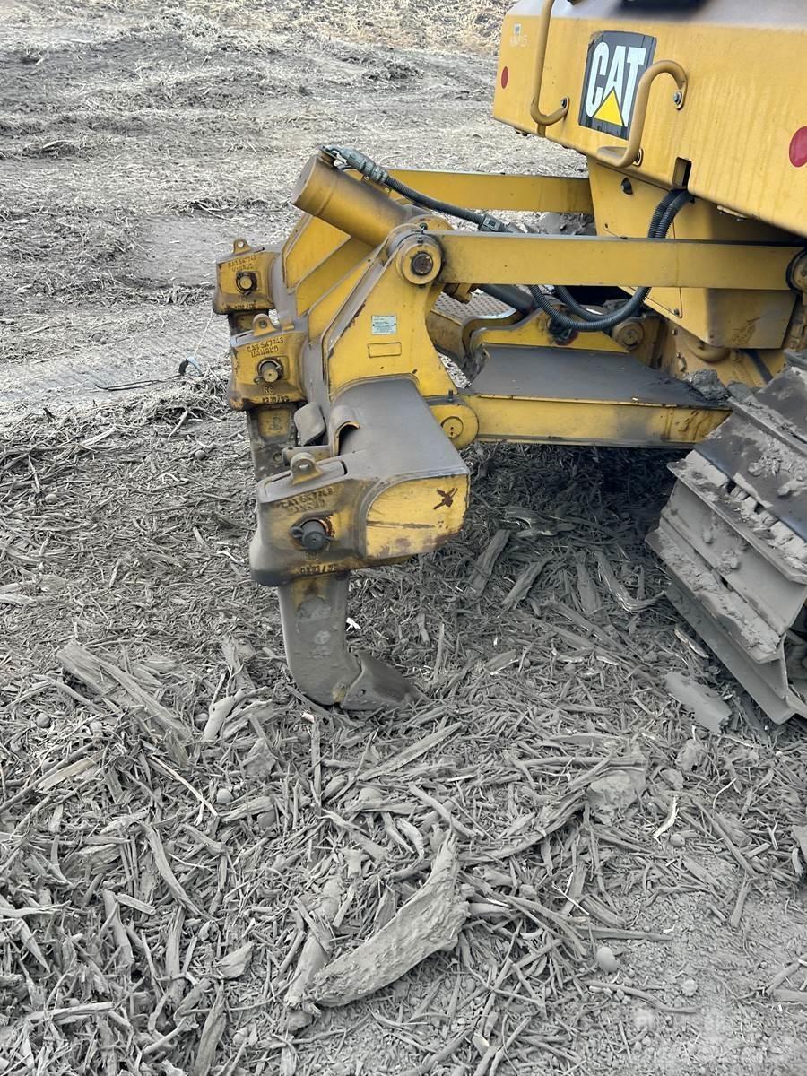 CAT D6N XL 履帶推土機