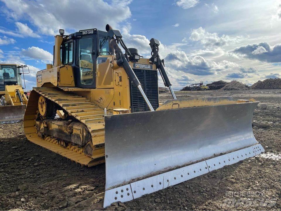 CAT D6T 履帶推土機