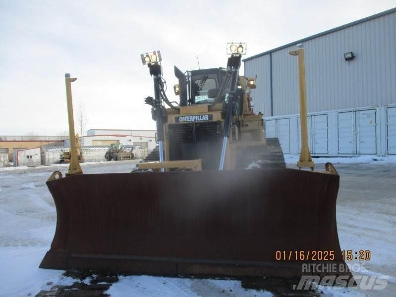 CAT D6T 履帶推土機