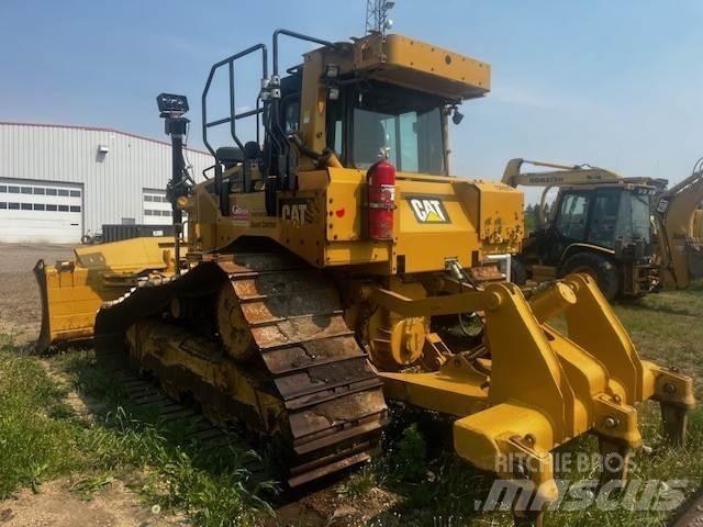 CAT D6T 履帶推土機