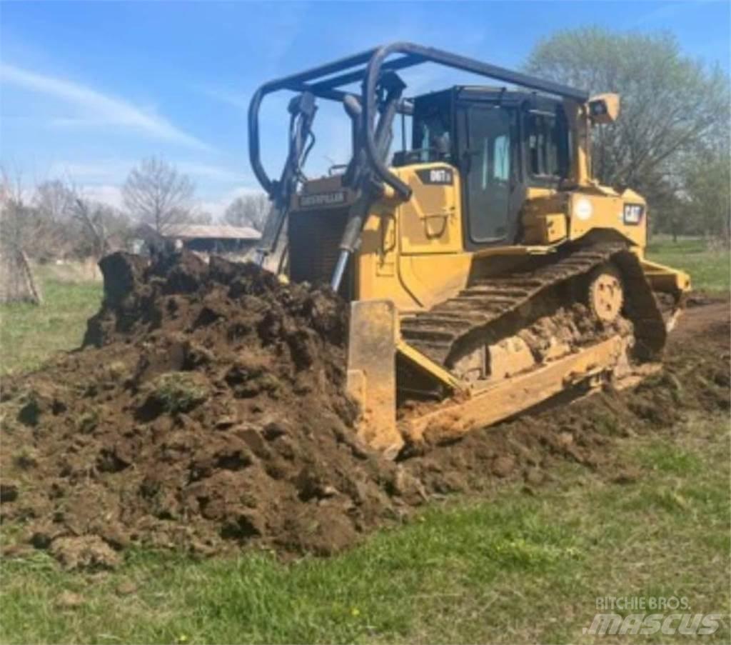 CAT D6T XW 履帶推土機