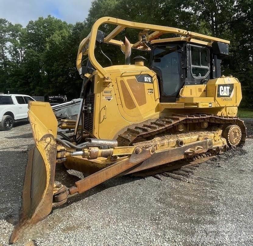CAT D7E 履帶推土機