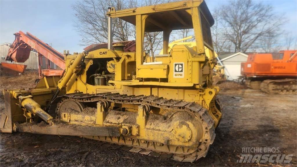 CAT D7F 履帶推土機