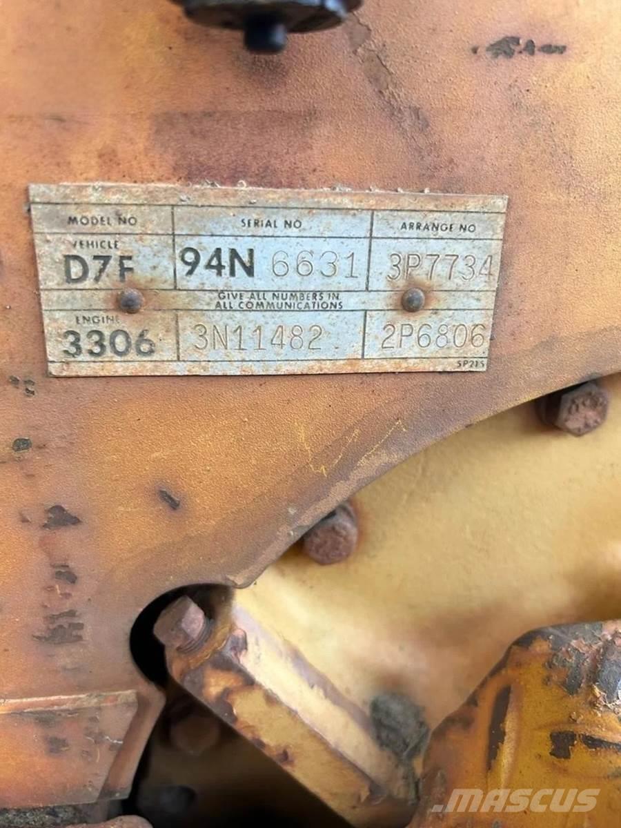 CAT D7F 履帶推土機