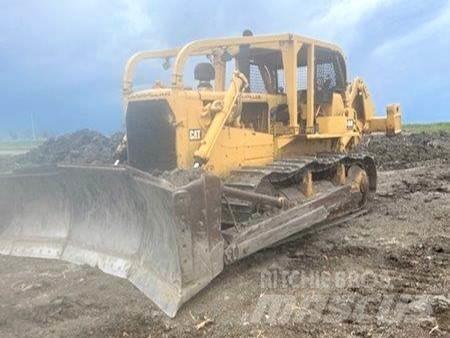 CAT D8H 履帶推土機