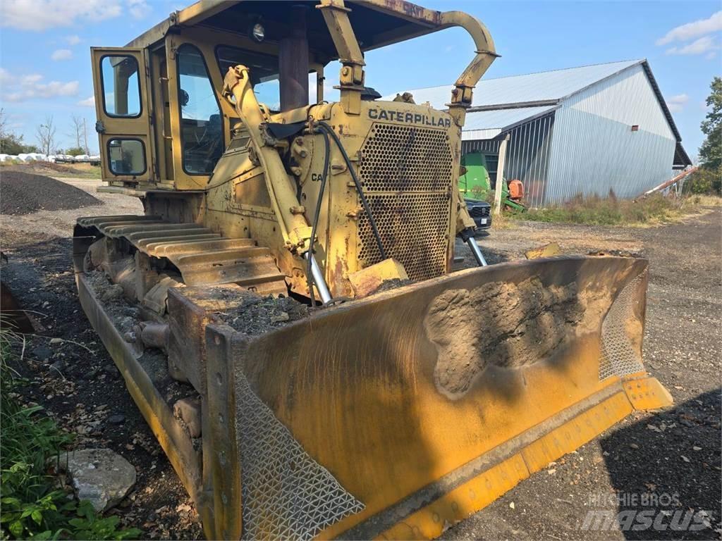 CAT D8H 履帶推土機