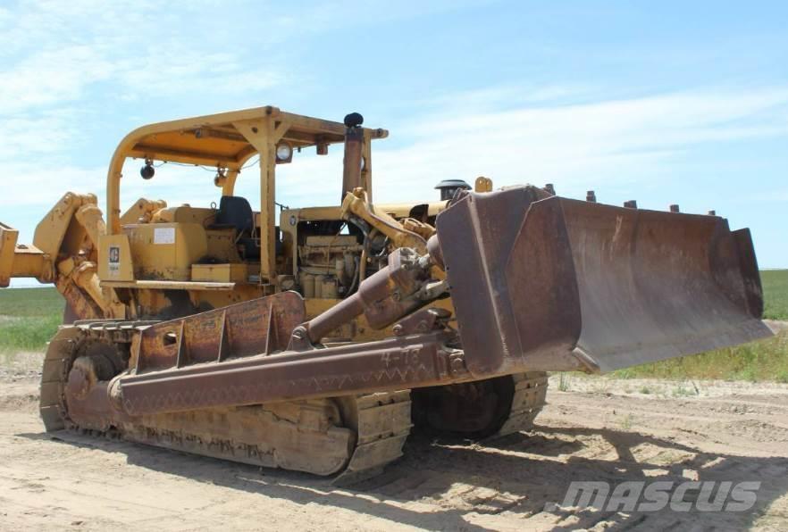 CAT D8H 履帶推土機