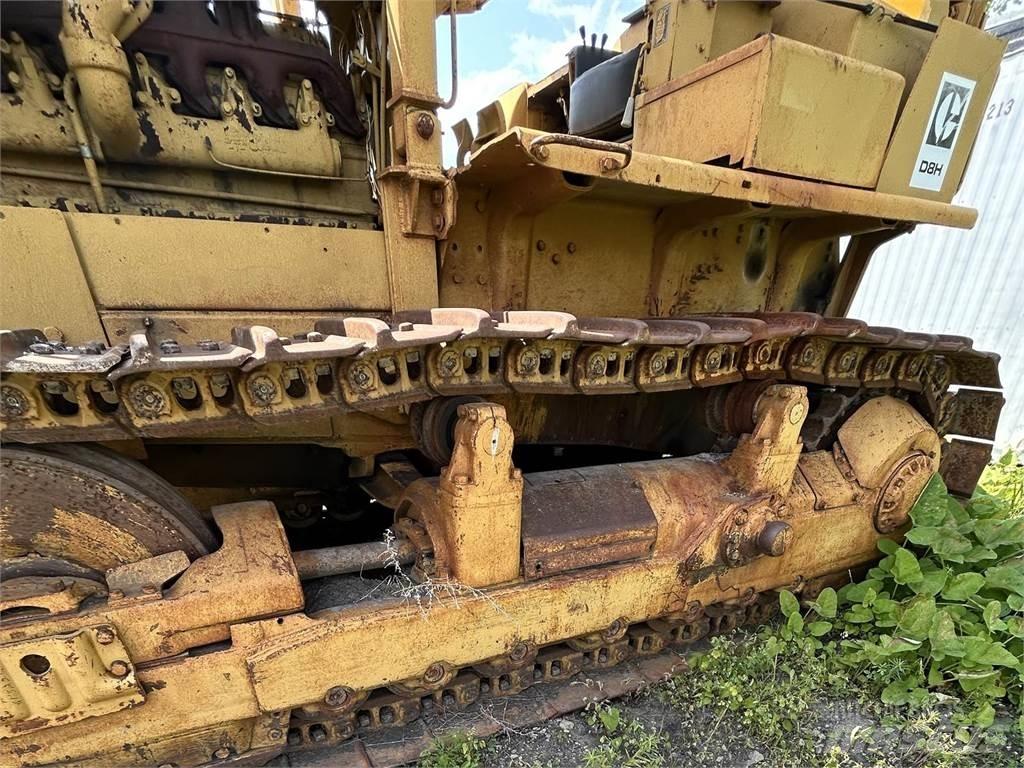 CAT D8H 履帶推土機