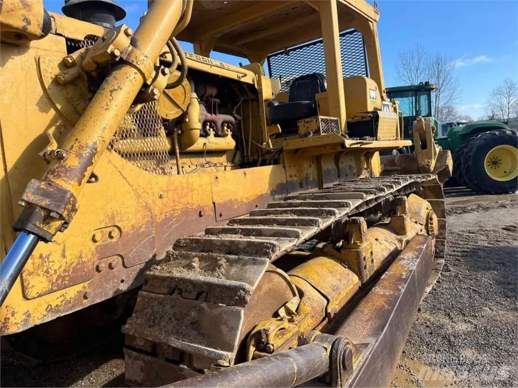 CAT D8H 履帶推土機