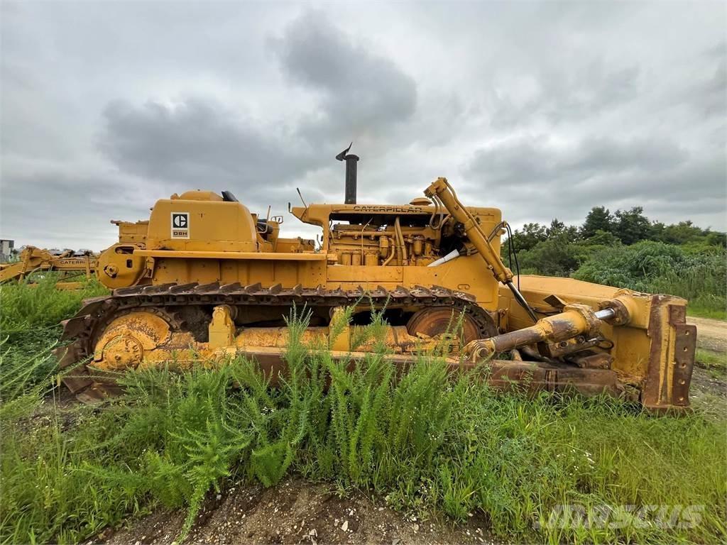 CAT D8H 履帶推土機