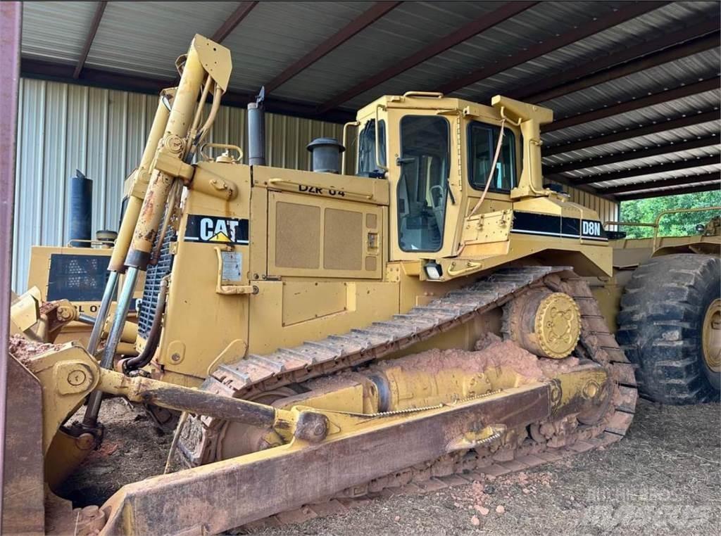 CAT D8N 履帶推土機