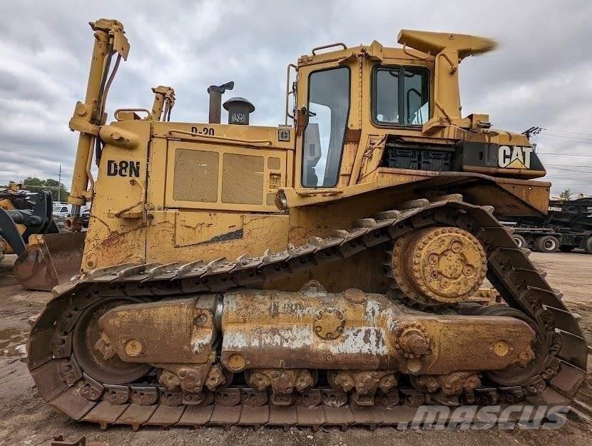 CAT D8N 履帶推土機