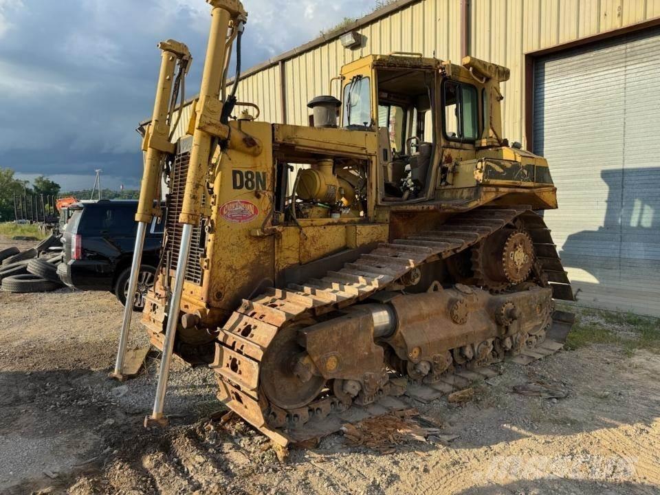 CAT D8N 履帶推土機
