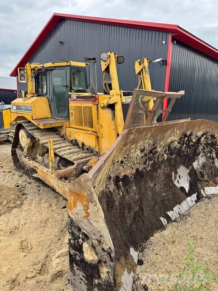 CAT D8R 履帶推土機