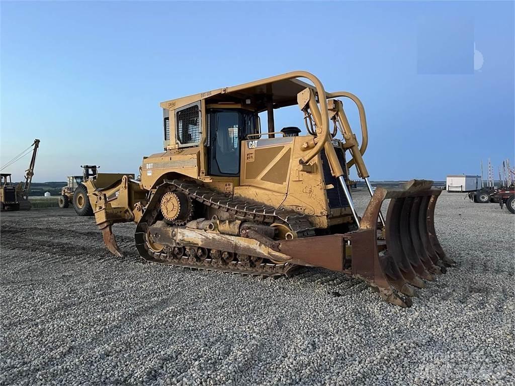 CAT D8T A 履帶推土機